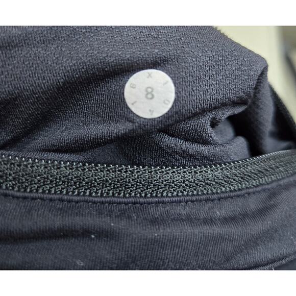 Lululemon Mid Rise Cropped‎ Black Leggings Women's Size 8 - Picture 4 of 4